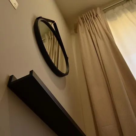 Bilocale Tranquillo E Funzionale, Ideale Per Soggiorni Di Lavoro Panzió Vignola