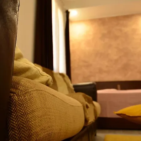 Bilocale Tranquillo E Funzionale, Ideale Per Soggiorni Di Lavoro