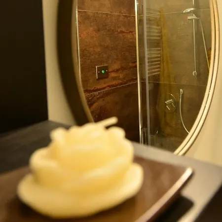 Bilocale Tranquillo E Funzionale, Ideale Per Soggiorni Di Lavoro Panzió Vignola