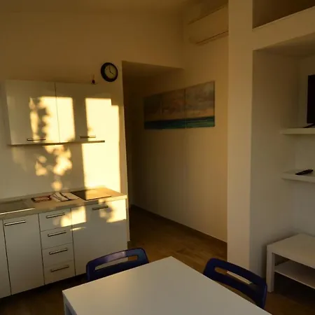 Panzió Bilocale Tranquillo E Funzionale, Ideale Per Soggiorni Di Lavoro Vignola