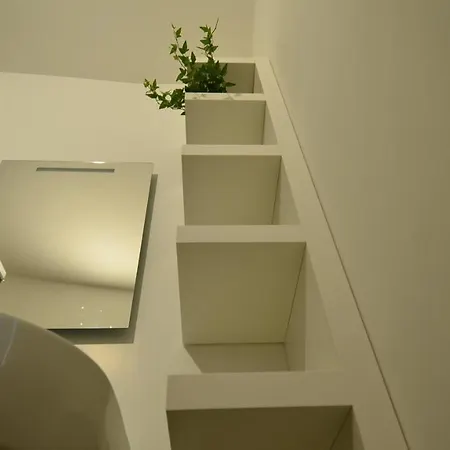 Bilocale Tranquillo E Funzionale, Ideale Per Soggiorni Di Lavoro Bed & Breakfast 3*