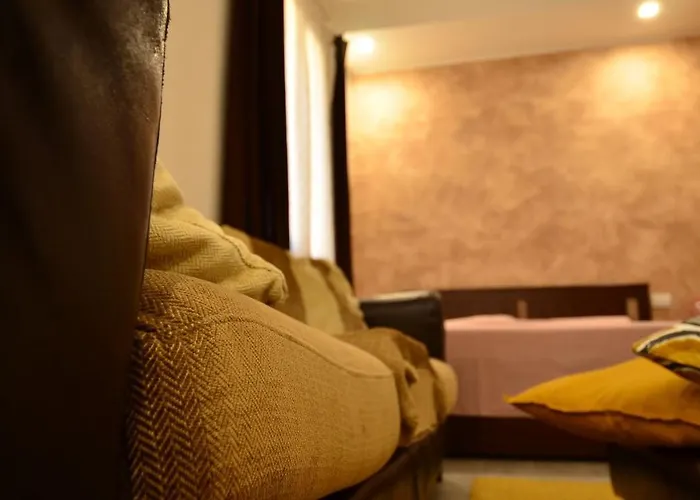 Bilocale Tranquillo E Funzionale, Ideale Per Soggiorni Di Lavoro