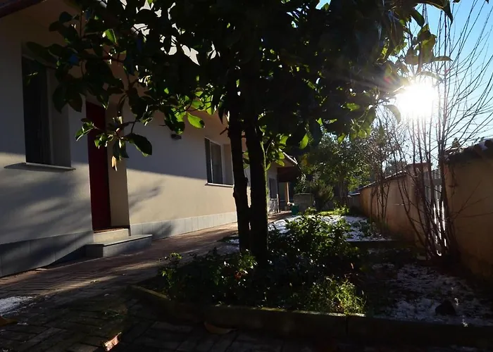 Bed & Breakfast Bilocale Tranquillo E Funzionale, Ideale Per Soggiorni Di Lavoro 3*