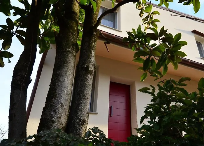 Bed & Breakfast Bilocale Tranquillo E Funzionale, Ideale Per Soggiorni Di Lavoro